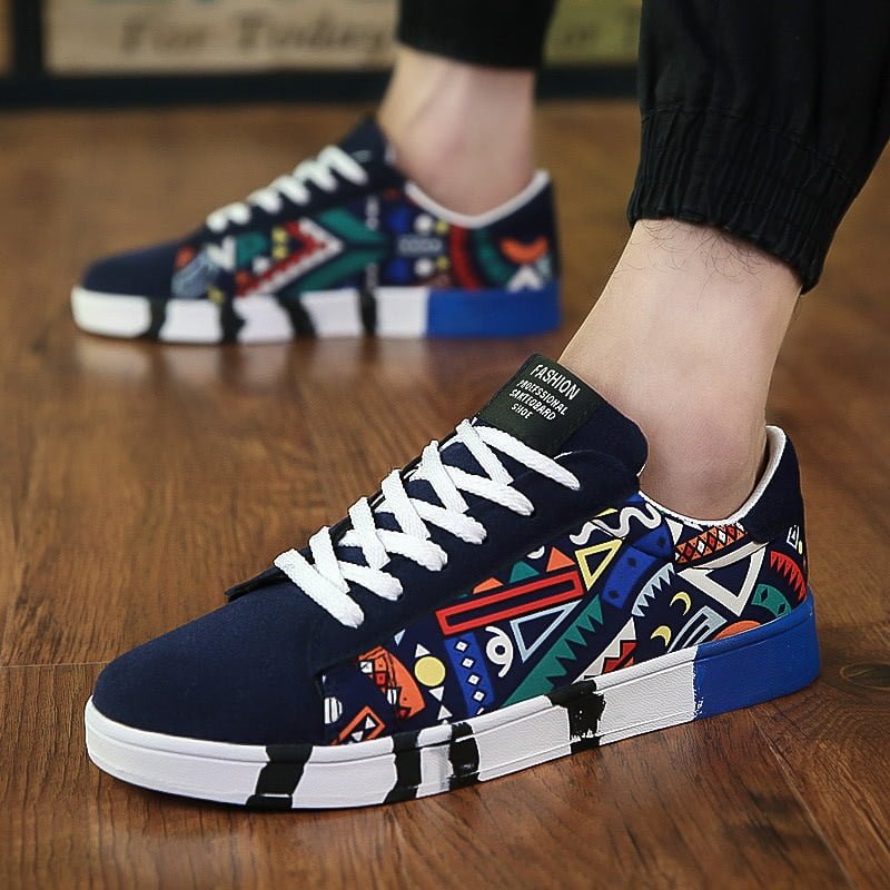 Graffiti Sneakers baebae.se De billigaste kläderna i Norden 3 Graffiti Sneakers baebae.se rea 3